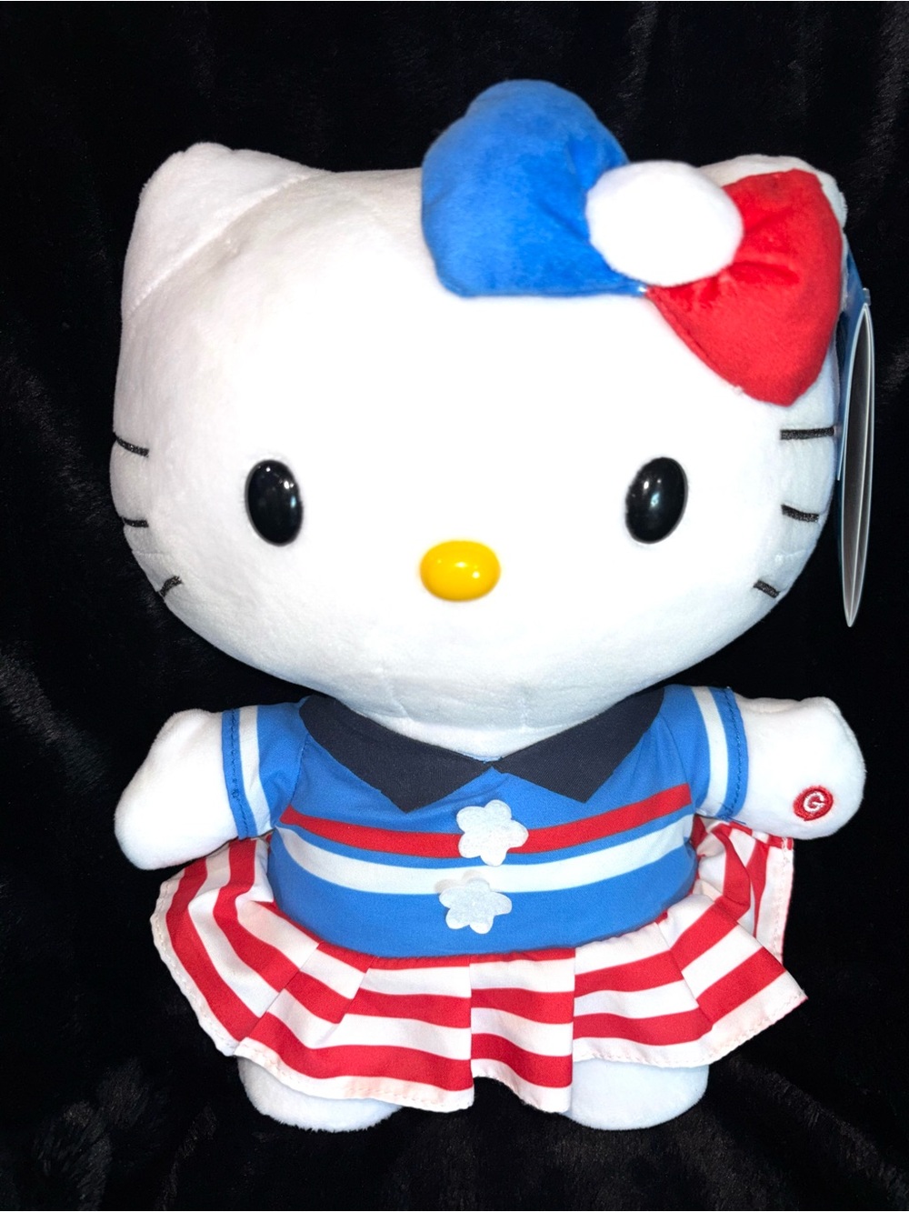 Hello Kitty Animatronic Plush - Lana Del Rey Red Sailor Outfit